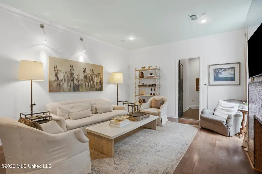1 Carlyle Place, Jackson, MS 39216 - #3