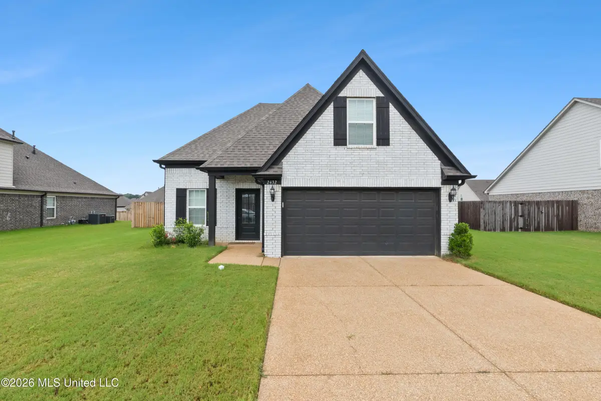 2432 Johnny Ray Drive, Southaven, MS 38672 - #1