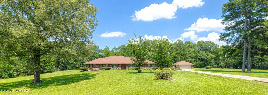 144 N Pine Drive, Madison, MS 39110 - #2