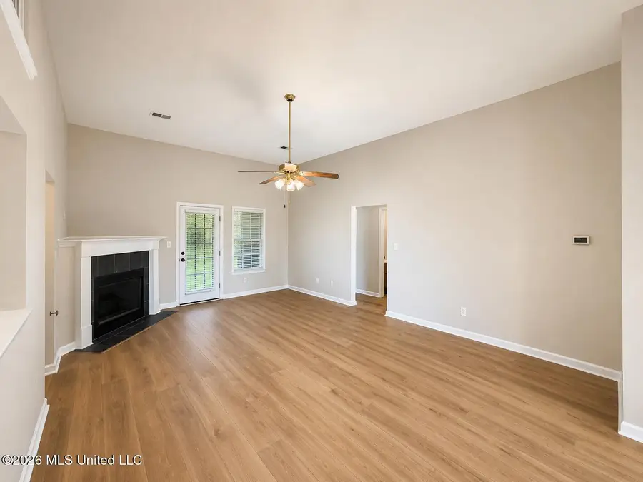 9015 Ontario Drive, Olive Branch, MS 38654 - #2
