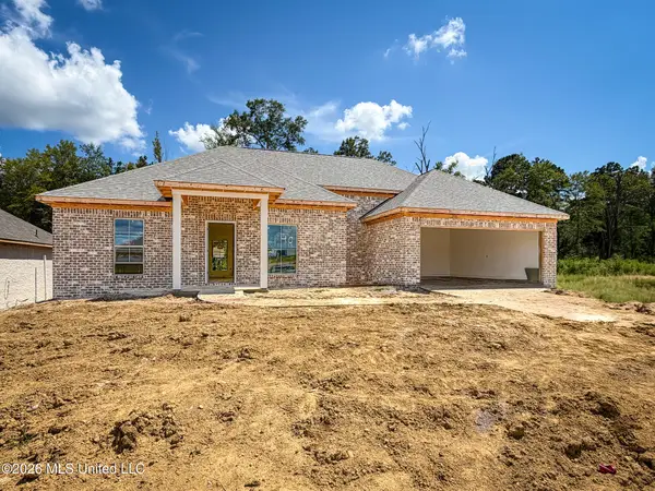 1003 Riverside Lane, Pearl, MS 39208