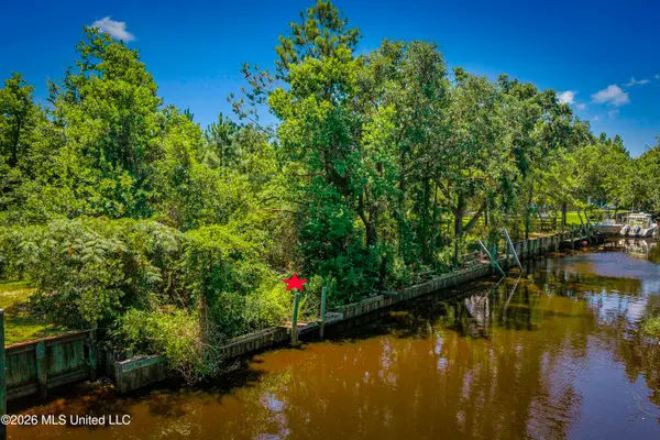 65 Fiber Street, Bay Saint Louis, MS 39520