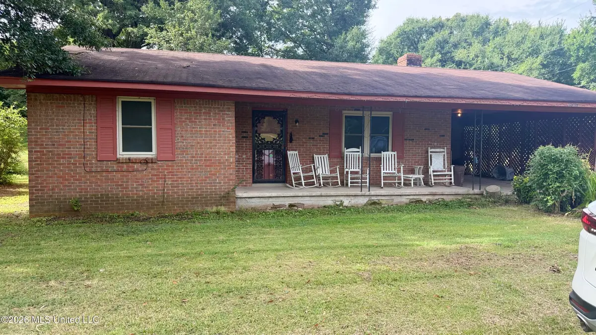 1513 L R L Road, Senatobia, MS 38668 - #1