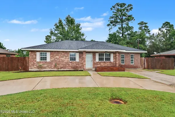 645 Union Street, Bay Saint Louis, MS 39520
