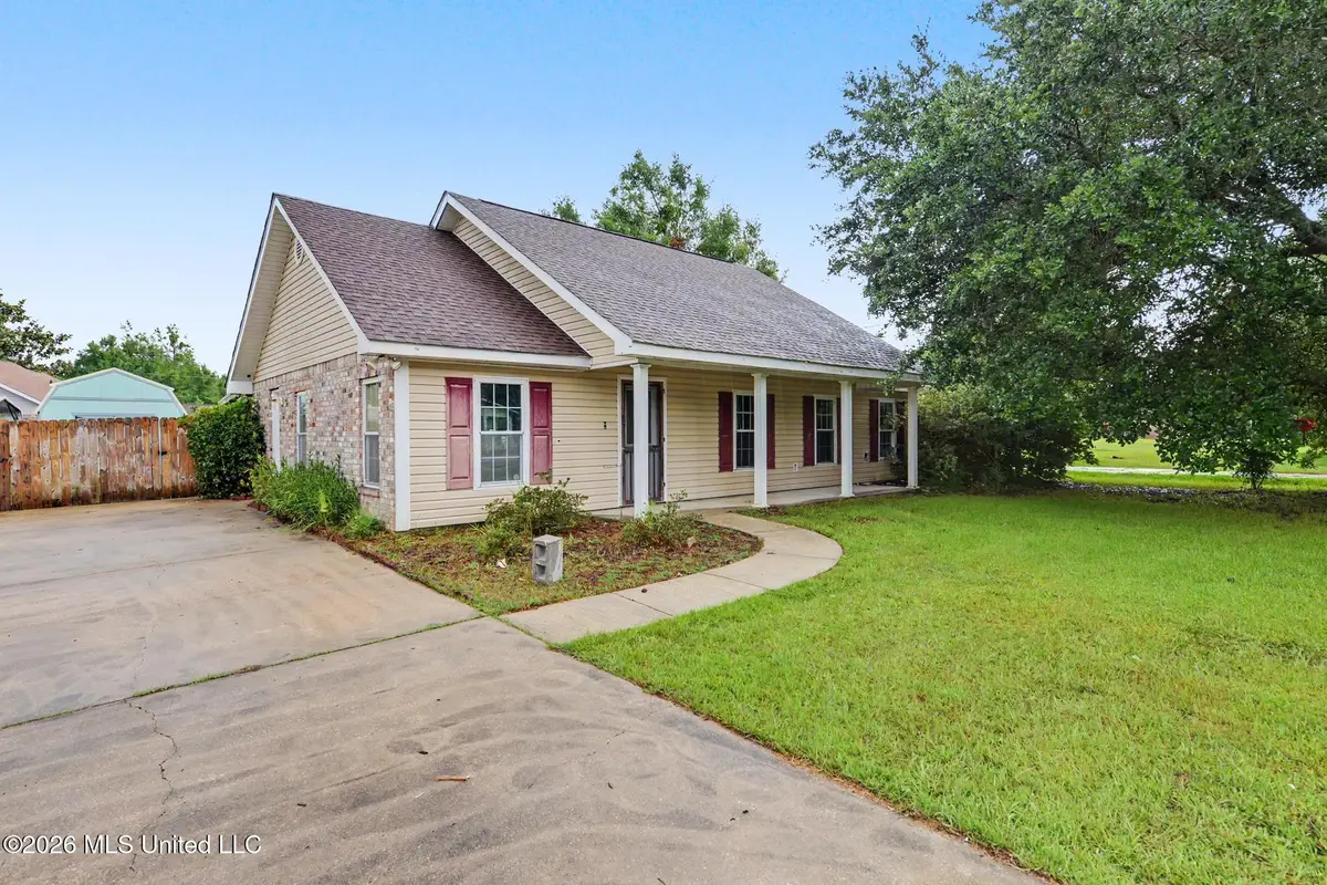 610 Waveland Avenue, Waveland, MS 39576 - #1