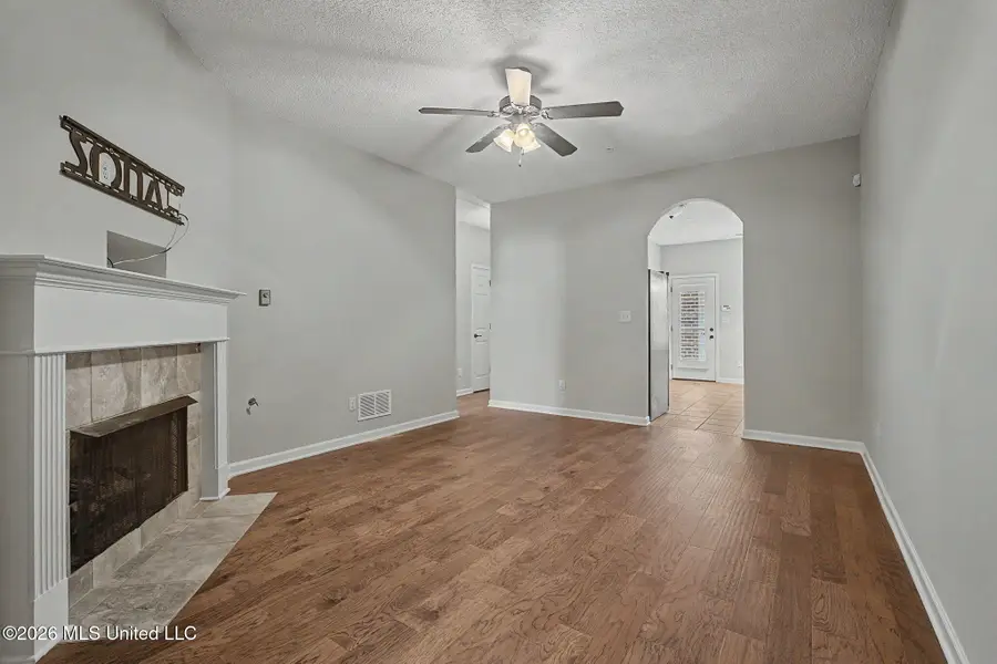 3299 Jade Lane, Southaven, MS 38672 - #3