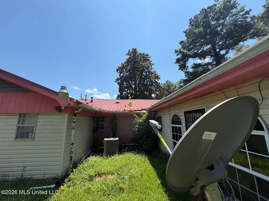 55 Peace Street, Pickens, MS 39146 - #3