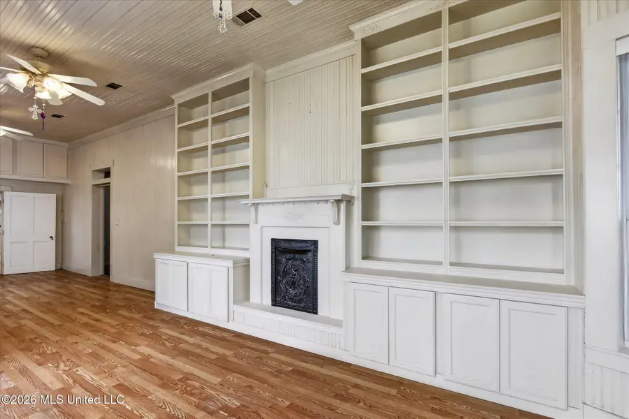 3618 Bellview Avenue, Moss Point, MS 39563 - #3