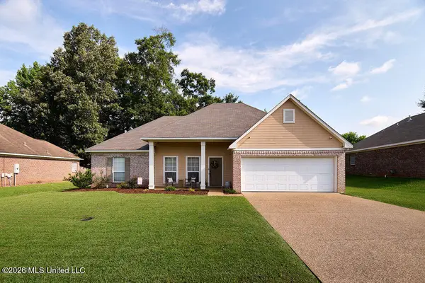 401 Old Town Circle, Brandon, MS 39042