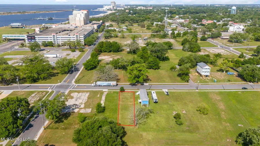 124 Cedar Street, Biloxi, MS 39530 - #3