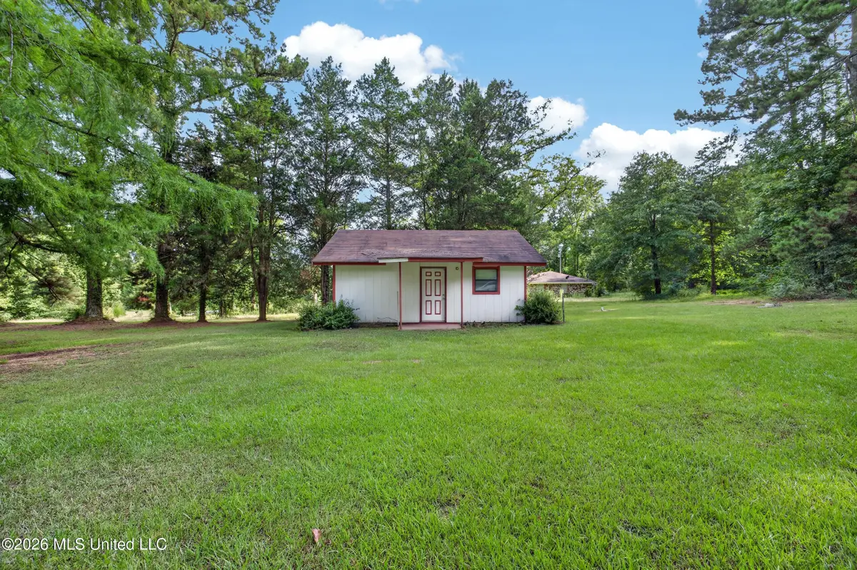 927 Crooked Creek Road, Silver Creek, MS 39663 - #1