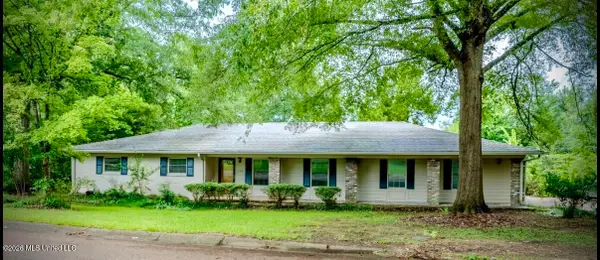 134 Northcliff Drive, Jackson, MS 39211