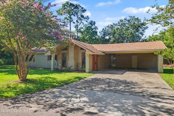 225 Trout Street, Waveland, MS 39576