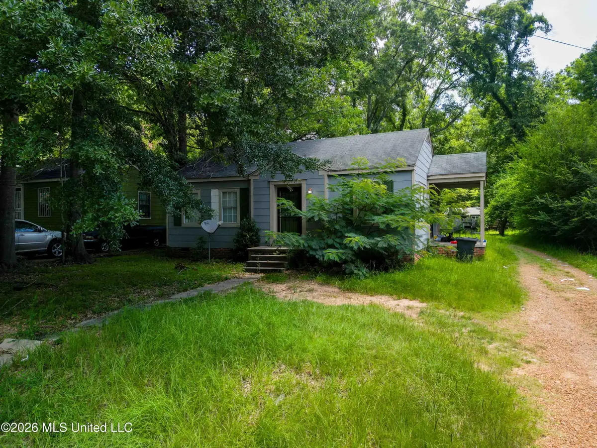 131 Carolyn Avenue, Jackson, MS 39209 - #1