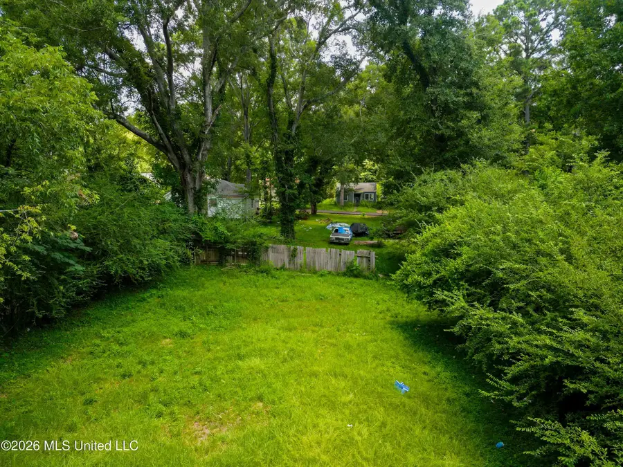 131 Carolyn Avenue, Jackson, MS 39209 - #3