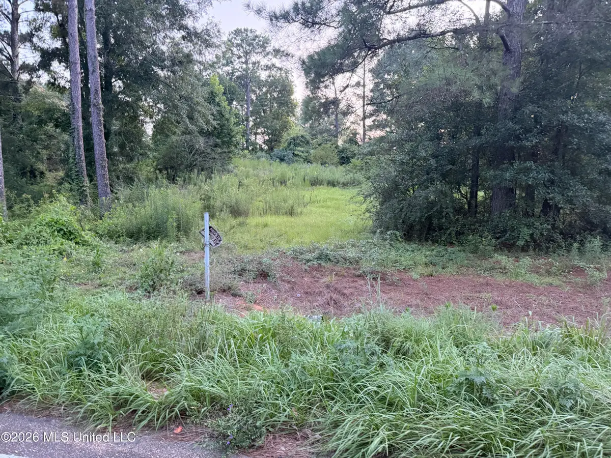 1061 Ms-570, McComb, MS 39648 - #1
