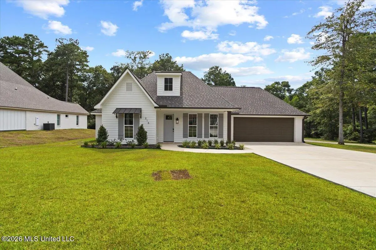 216 E Mccormick Drive, Richton, MS 39476 - #1