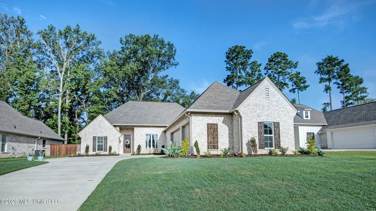 689 Bearing Way, Brandon, MS 39047 - #1