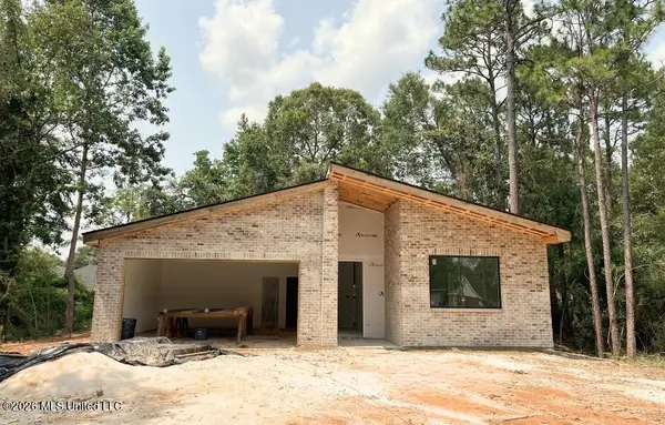 116 Pinedale Drive, Carriere, MS 39426