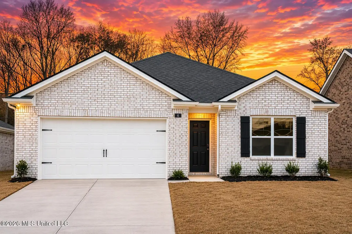 116 Pine Street, Byhalia, MS 38611 - #1