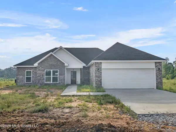 786 Clyde B Road, Walnut Grove, MS 39189