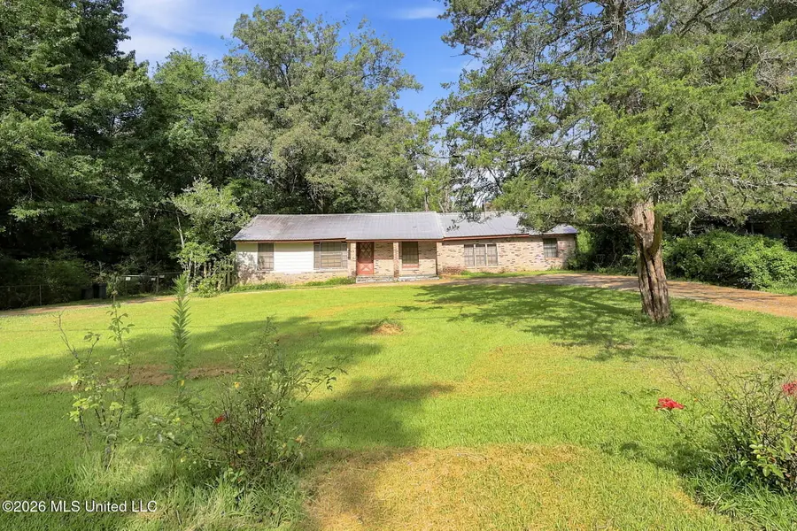 3887 Forest Hill Road, Jackson, MS 39212 - #3