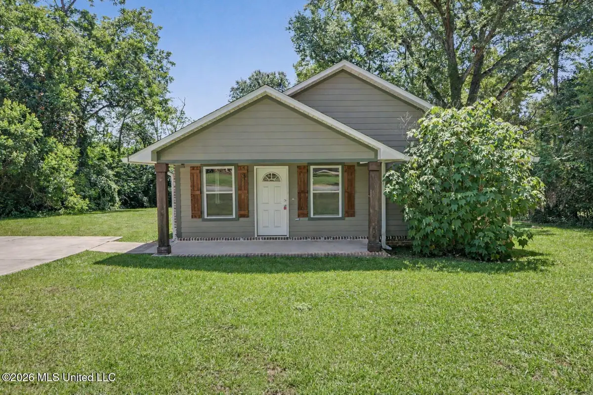 570 Mill Street, Lucedale, MS 39452 - #1