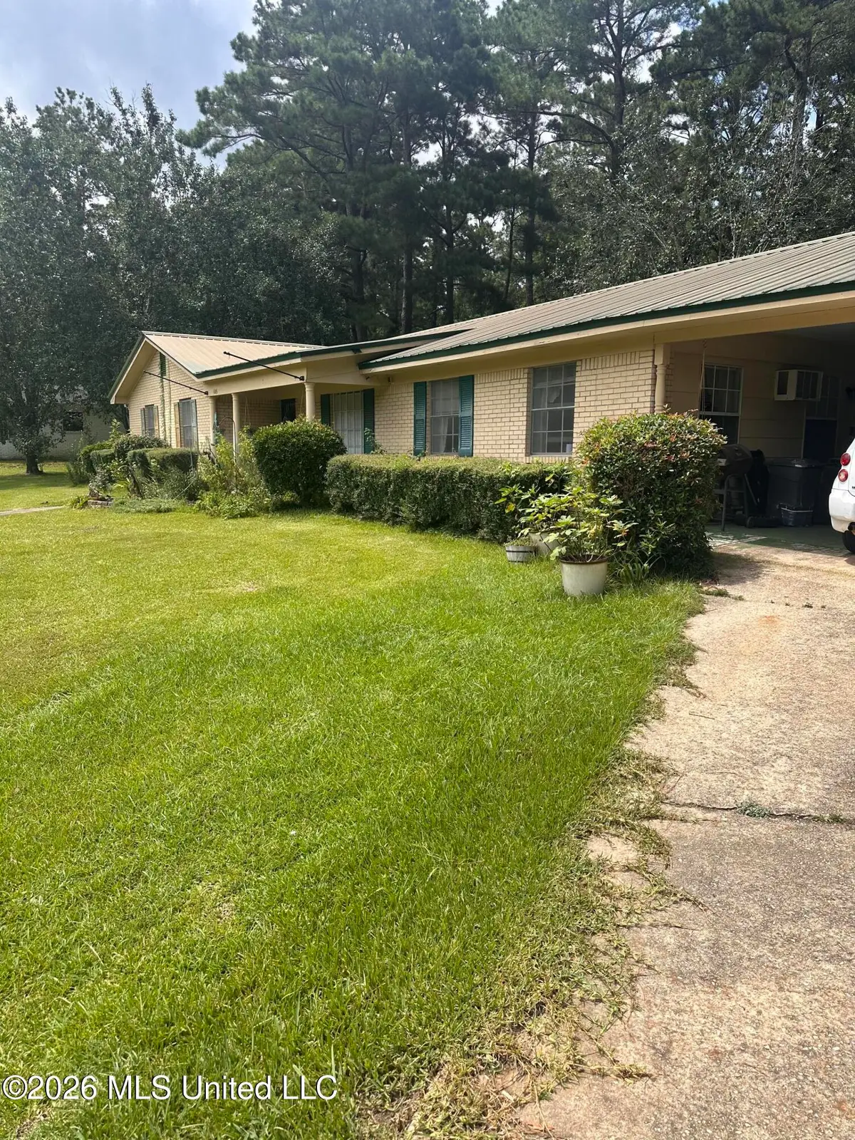 605 Pinewood Drive, Magee, MS 39111 - #1