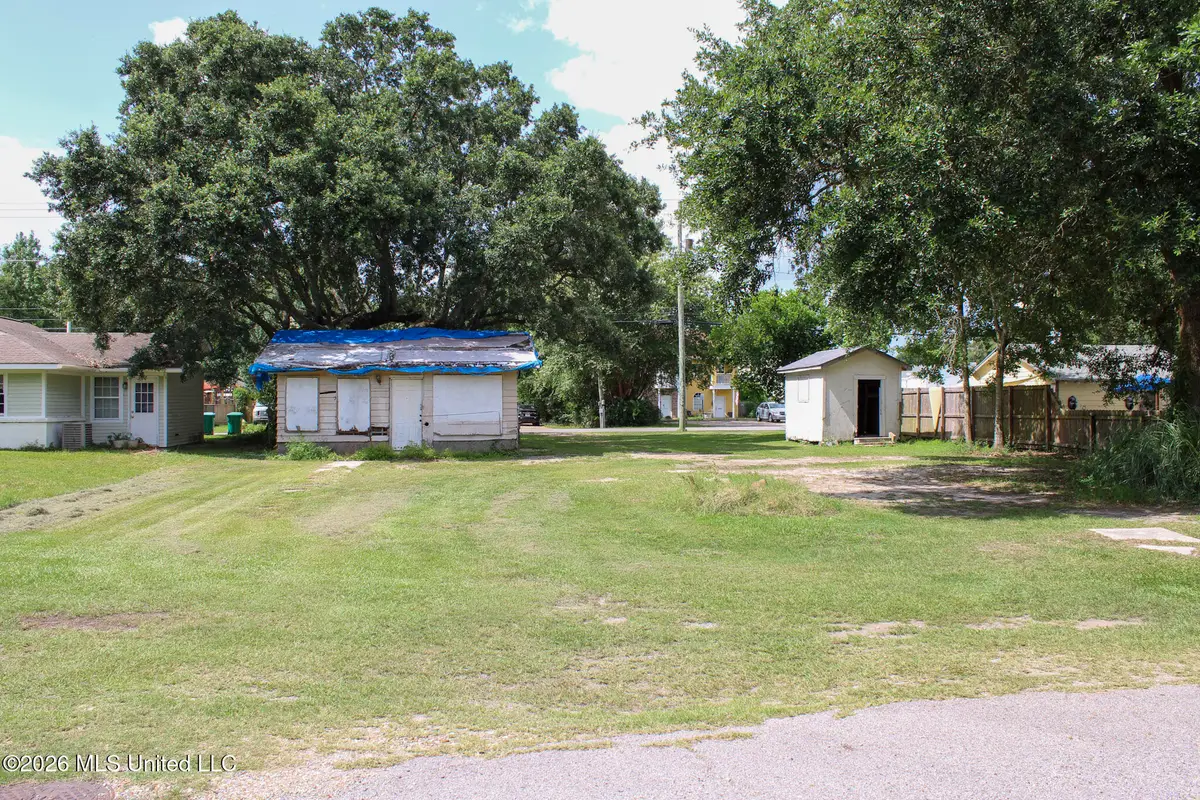 1035 Ocean View Drive, Gulfport, MS 39507 - #1