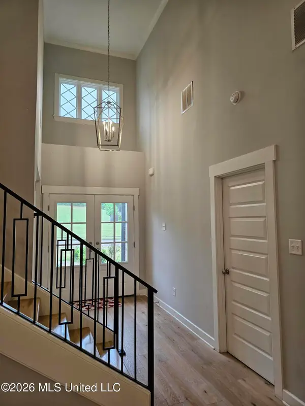 7175 E Harrier Drive, Olive Branch, MS 38654