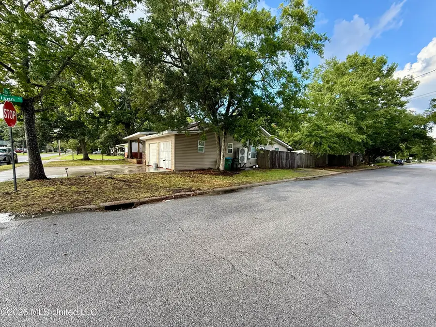 2202 13th Street, Pascagoula, MS 39567 - #3