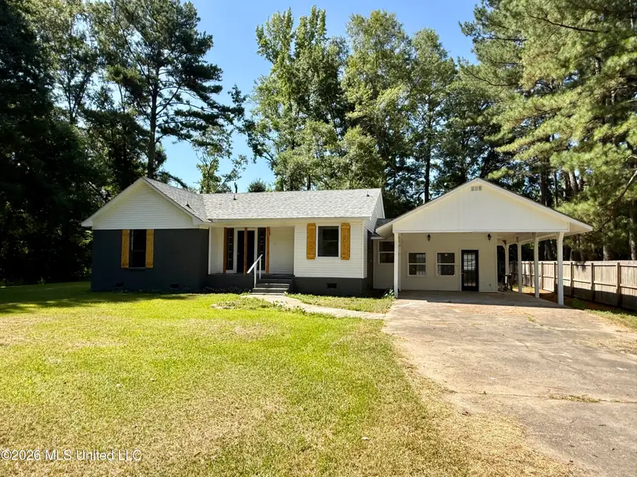 912 River Road Est, Taylorsville, MS 39168 - #2