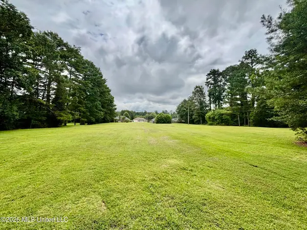 Fox Loop Drive, McComb, MS 39648