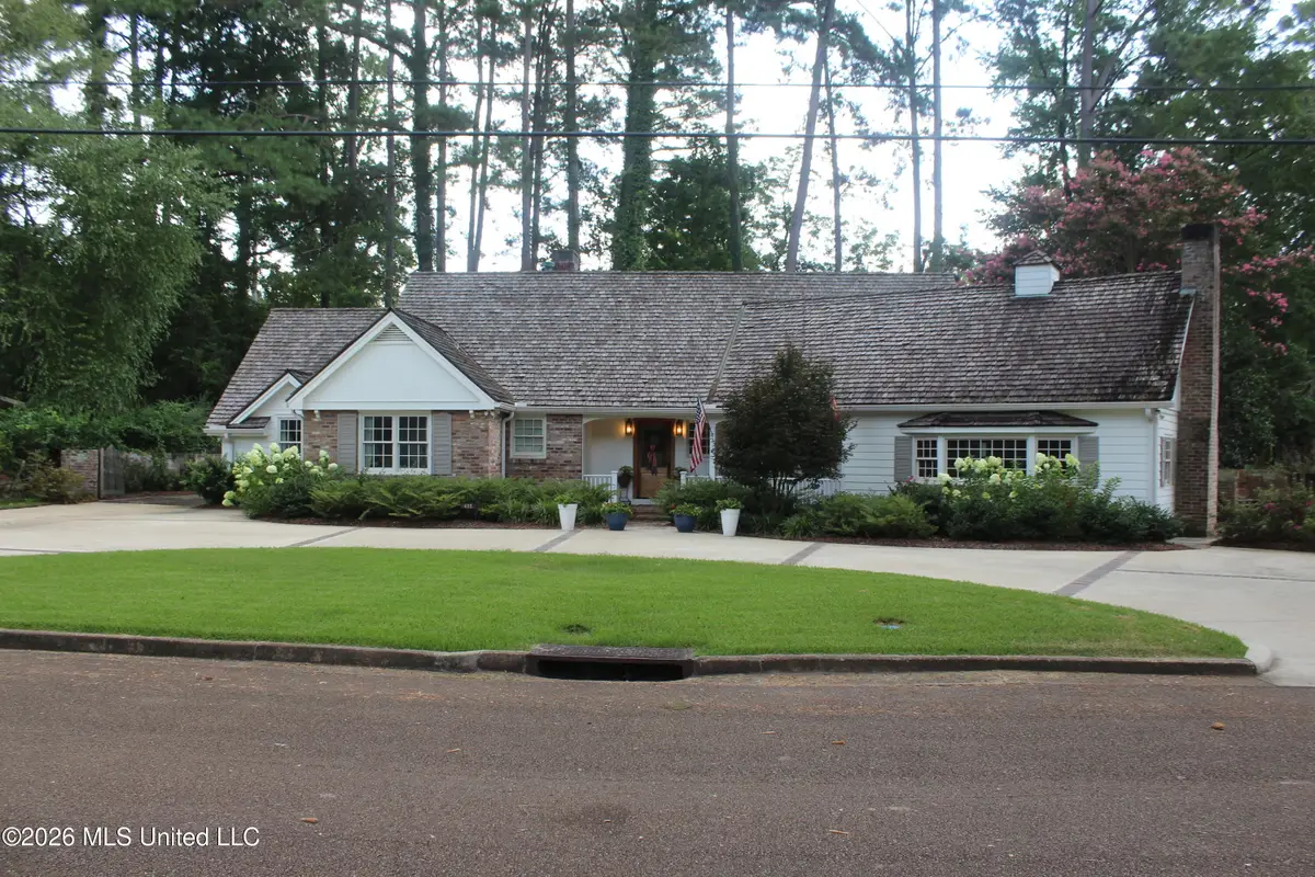 415 Perkins Drive, Brookhaven, MS 39601 - #1