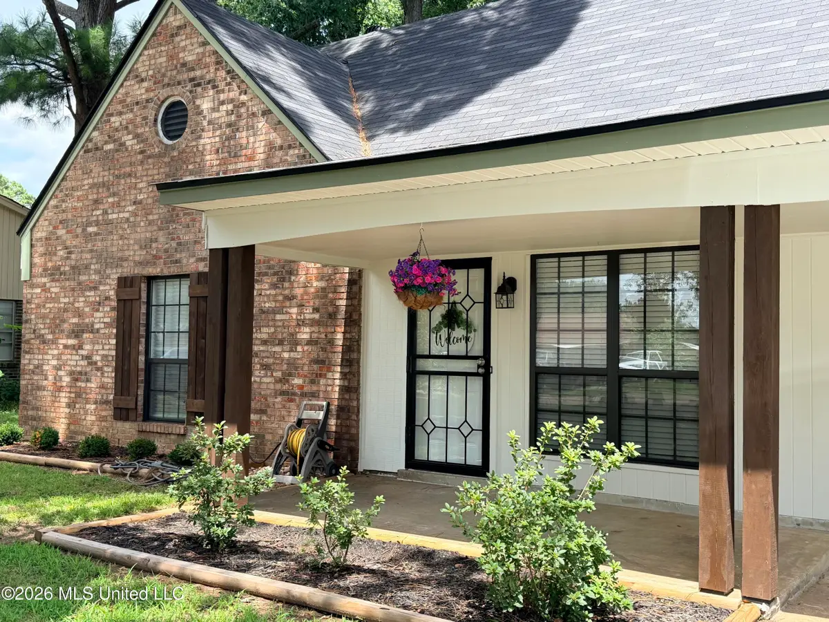 726 Thornwood Drive, Southaven, MS 38671 - #1