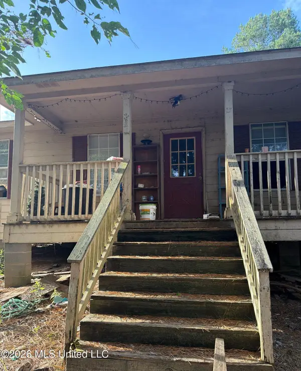 995 Old Hwy 15, Ellisville, MS 39437