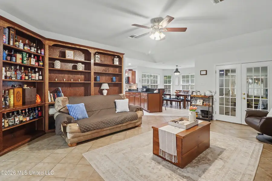 1821 Burnt Oak Drive, Ocean Springs, MS 39564 - #2