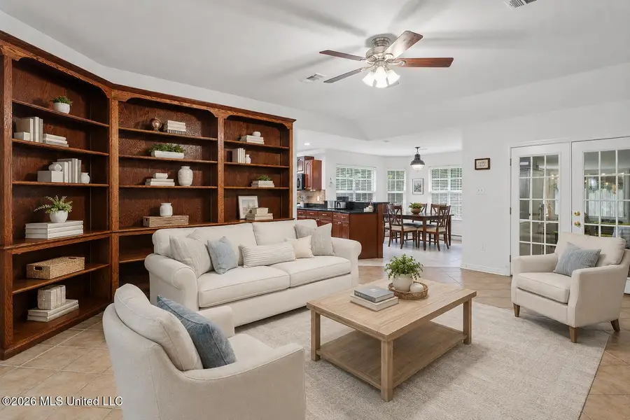 1821 Burnt Oak Drive, Ocean Springs, MS 39564 - #3