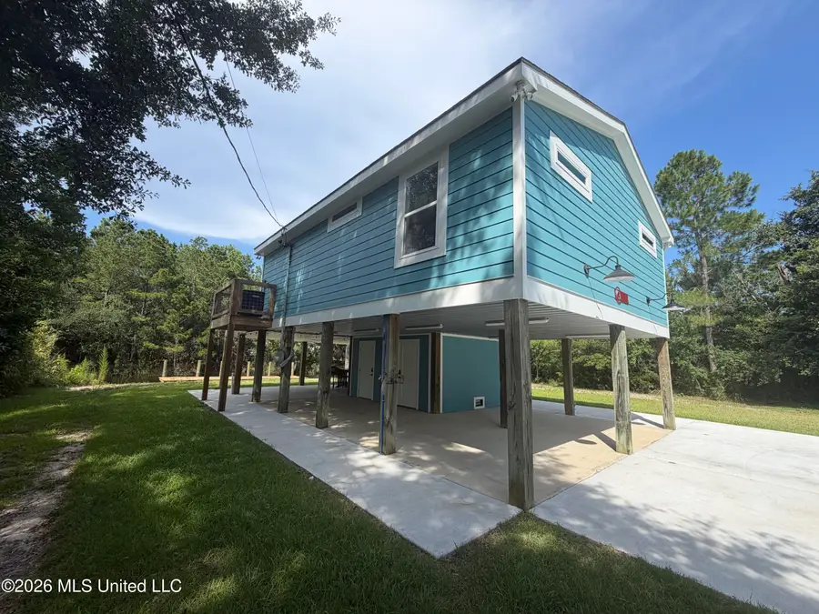 4060 Cardinal Street, Bay Saint Louis, MS 39520 - #3