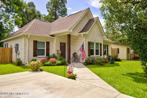 1420 Hilltop Avenue, Picayune, MS 39466