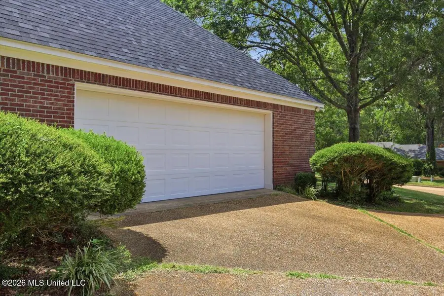 31 Avery Circle, Jackson, MS 39211 - #3