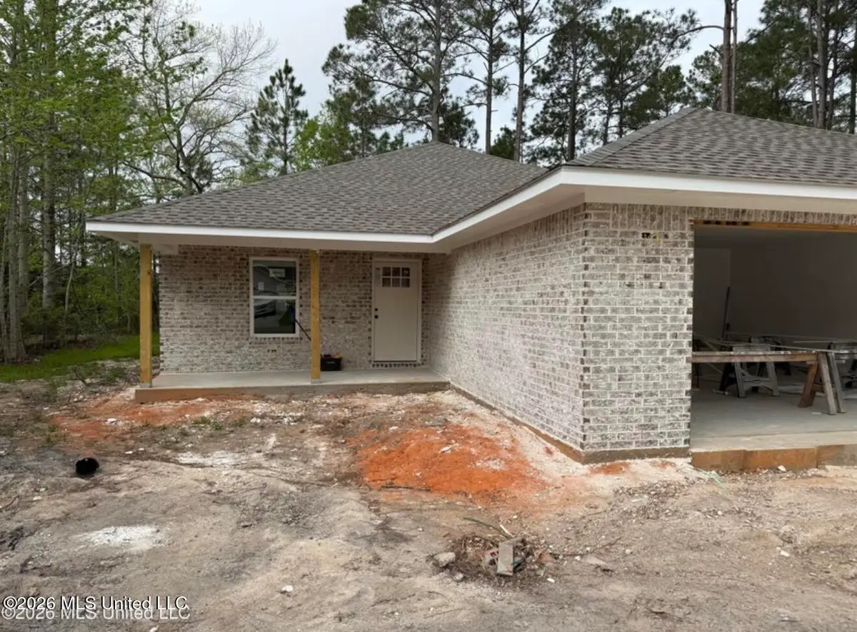 8105 Exchange Street, Gautier, MS 39553 - #1