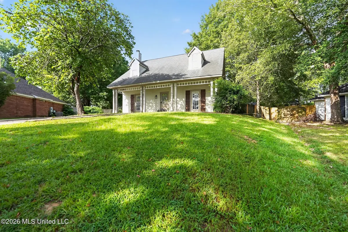 326 Crestview Drive, Madison, MS 39110 - #1