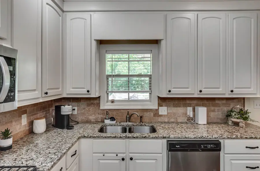 244 Greenfield Ridge Drive, Brandon, MS 39042 - #3