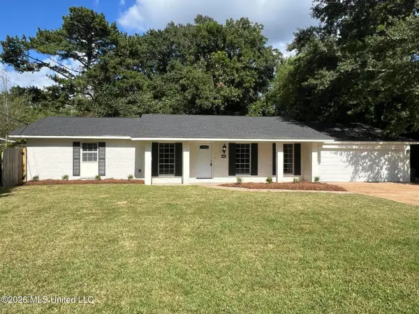5726 Medallion Drive, Jackson, MS 39211