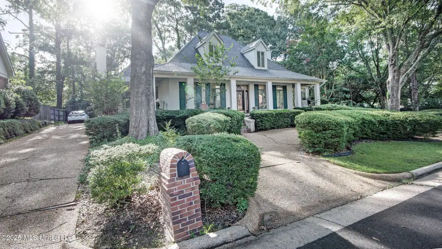1 Pond Side Drive, Jackson, MS 39211 - #2