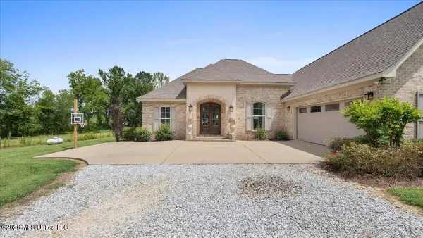 1824 Harrell Road, Forest, MS 39074