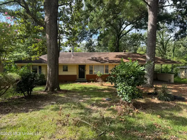 245 Shady Circle, Jackson, MS 39204