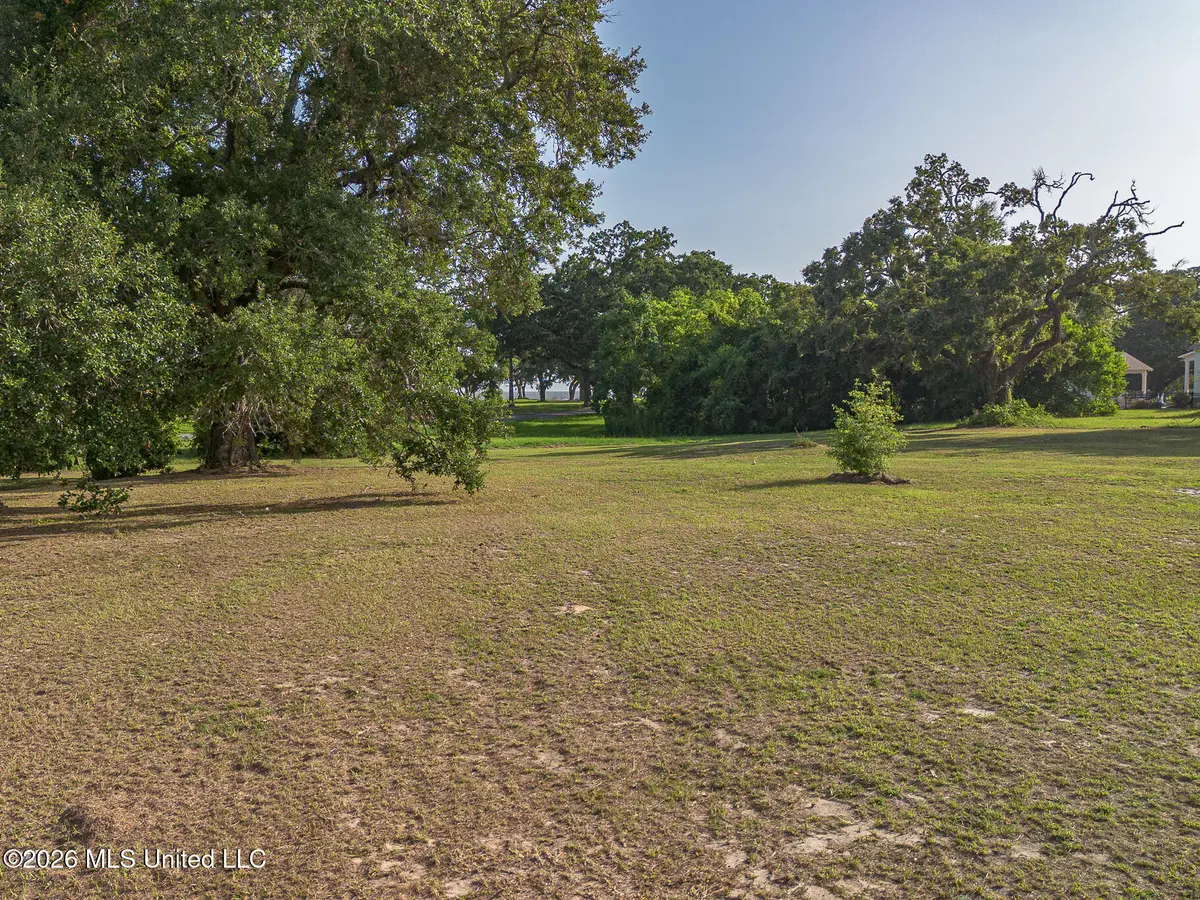 401 2nd Street, Gulfport, MS 39507 - #1