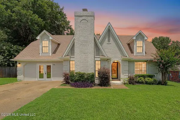 7140 Amberwood Drive, Olive Branch, MS 38654